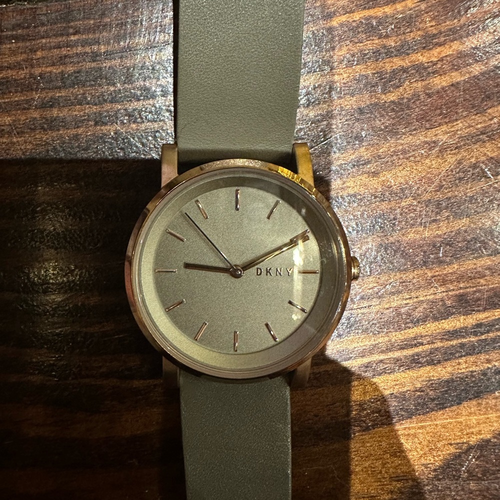 DKNY watch